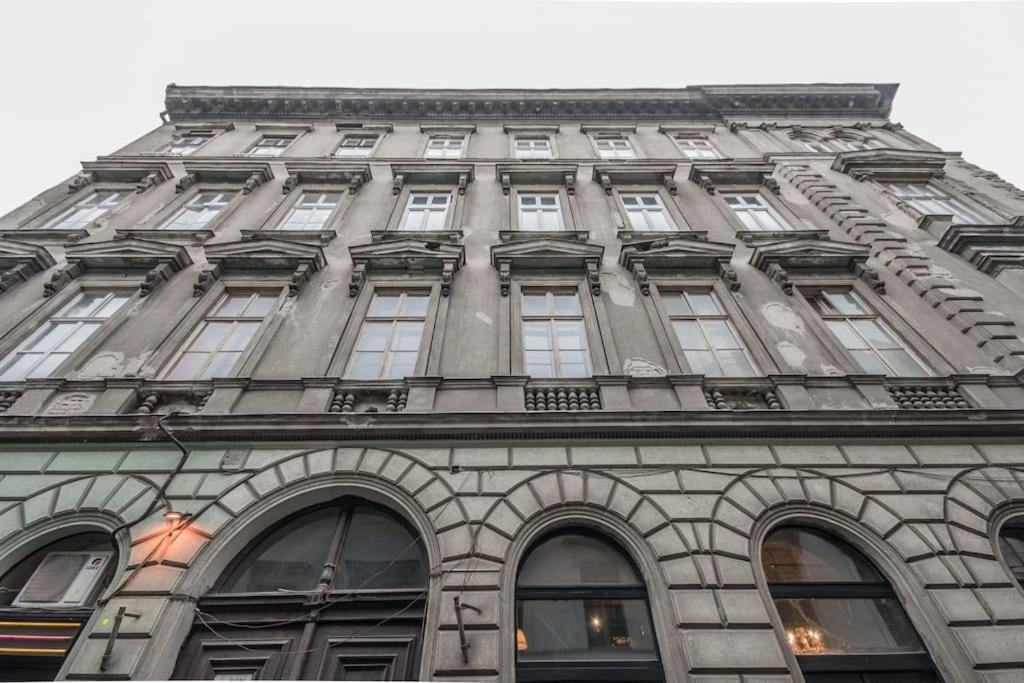 شقة A+ Budapest Central Dob Street المظهر الخارجي الصورة